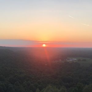 Meet your Posher, Mackie